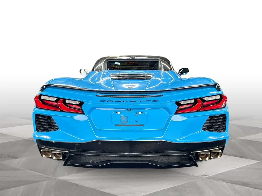 2023 Chevrolet Corvette 2LT photo 7