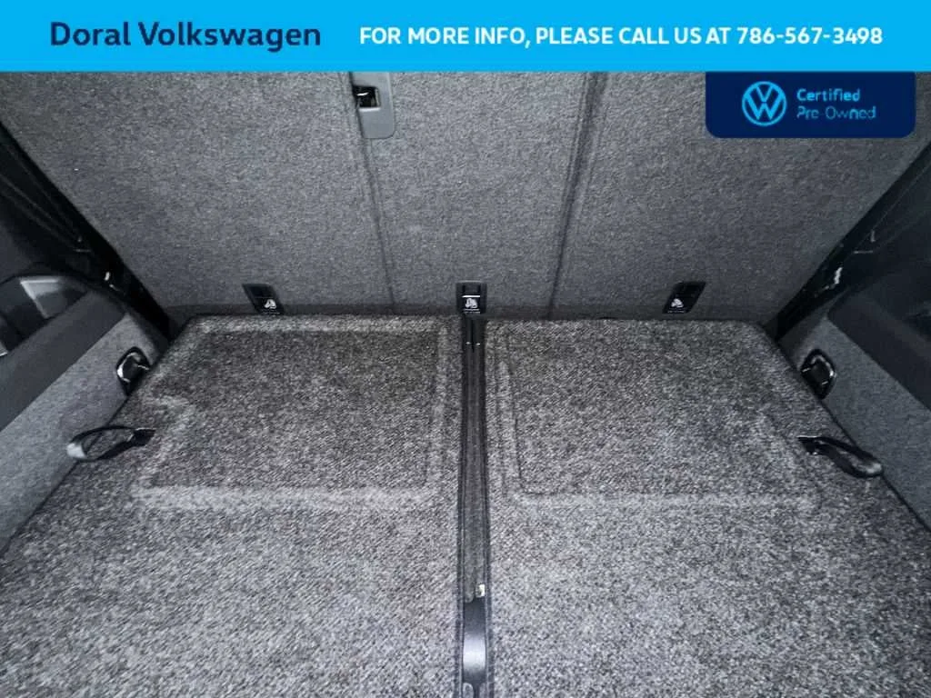 2023 Volkswagen Tiguan SE photo 25