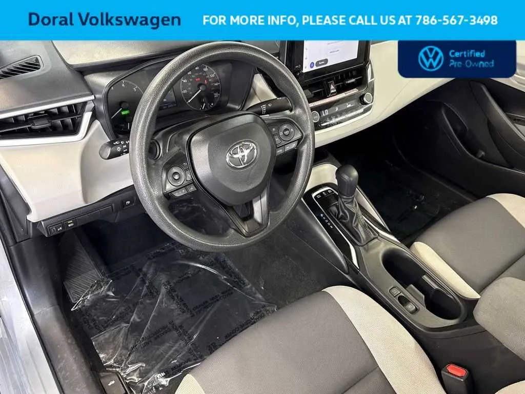 2025 Toyota Corolla Hybrid LE photo 13