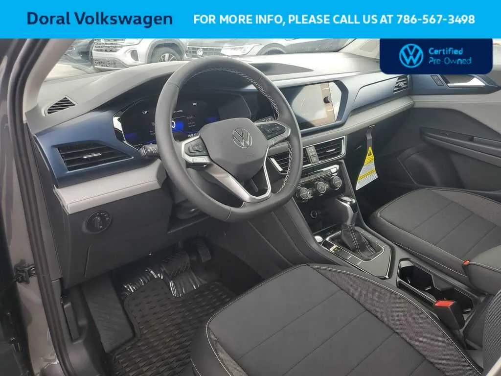 2024 Volkswagen Taos SE photo 18