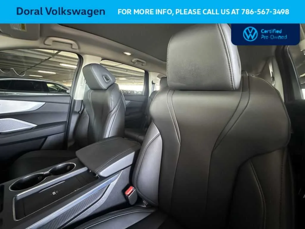 2026 Acura MDX FWD photo 14