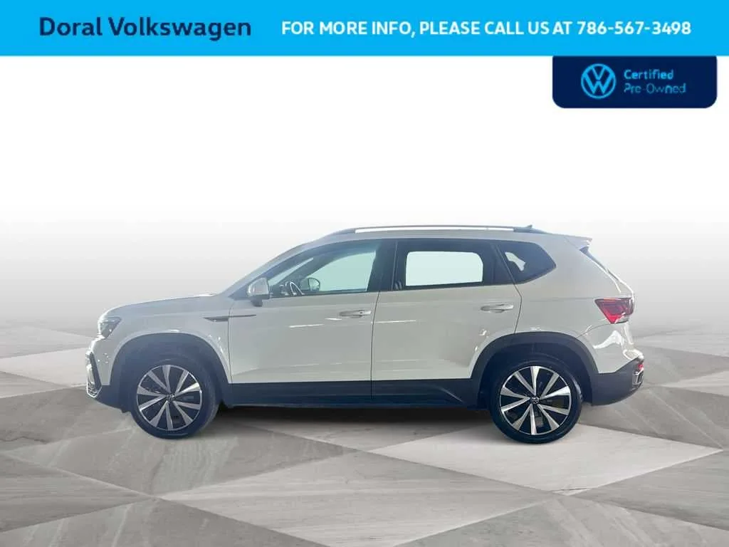 2022 Volkswagen Taos SE photo 5