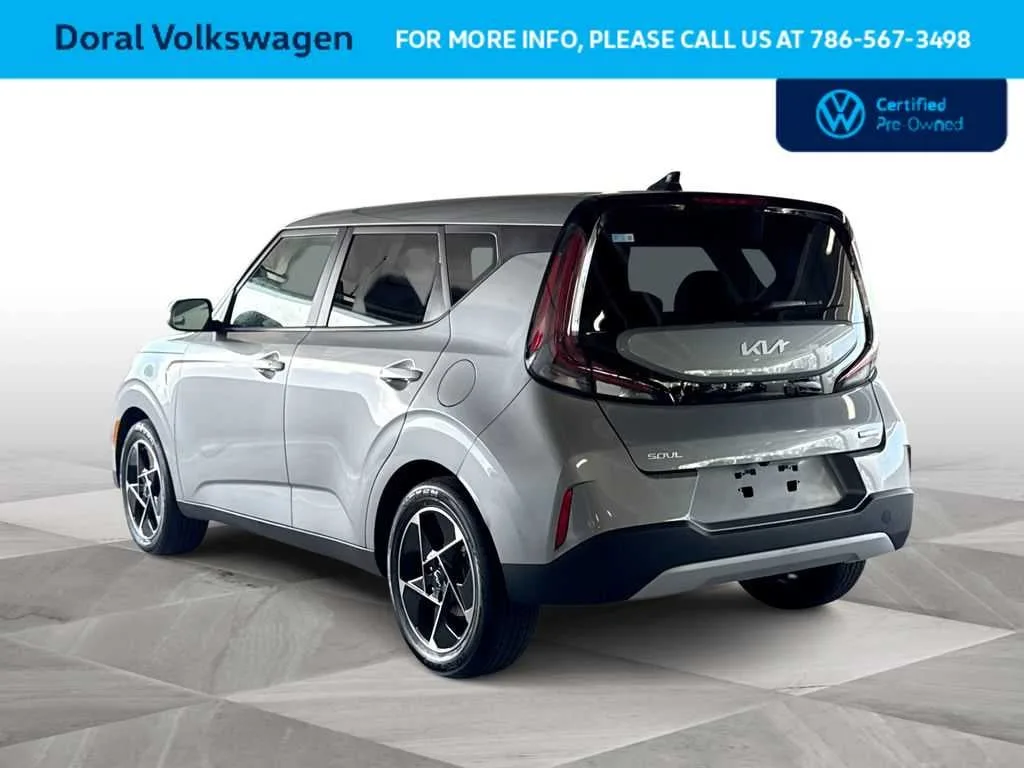 2024 Kia Soul EX photo 6