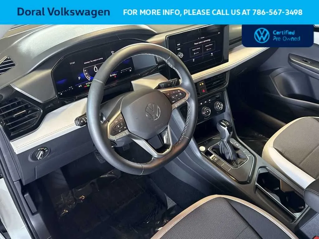 2025 Volkswagen Taos S photo 13