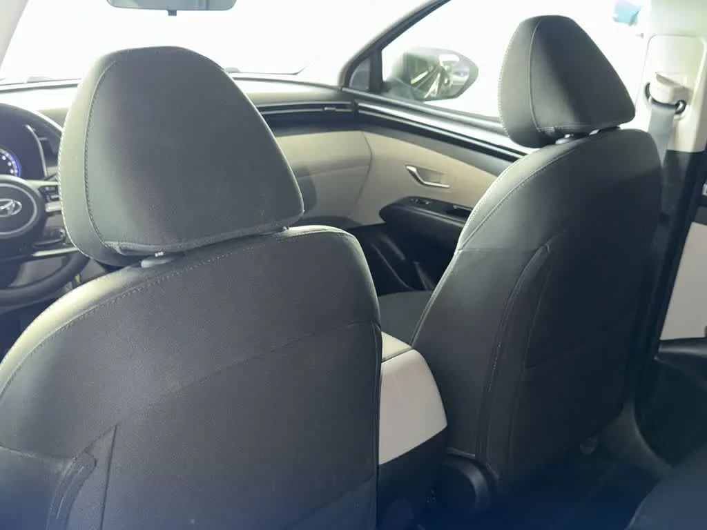 2024 Hyundai Tucson SE photo 23