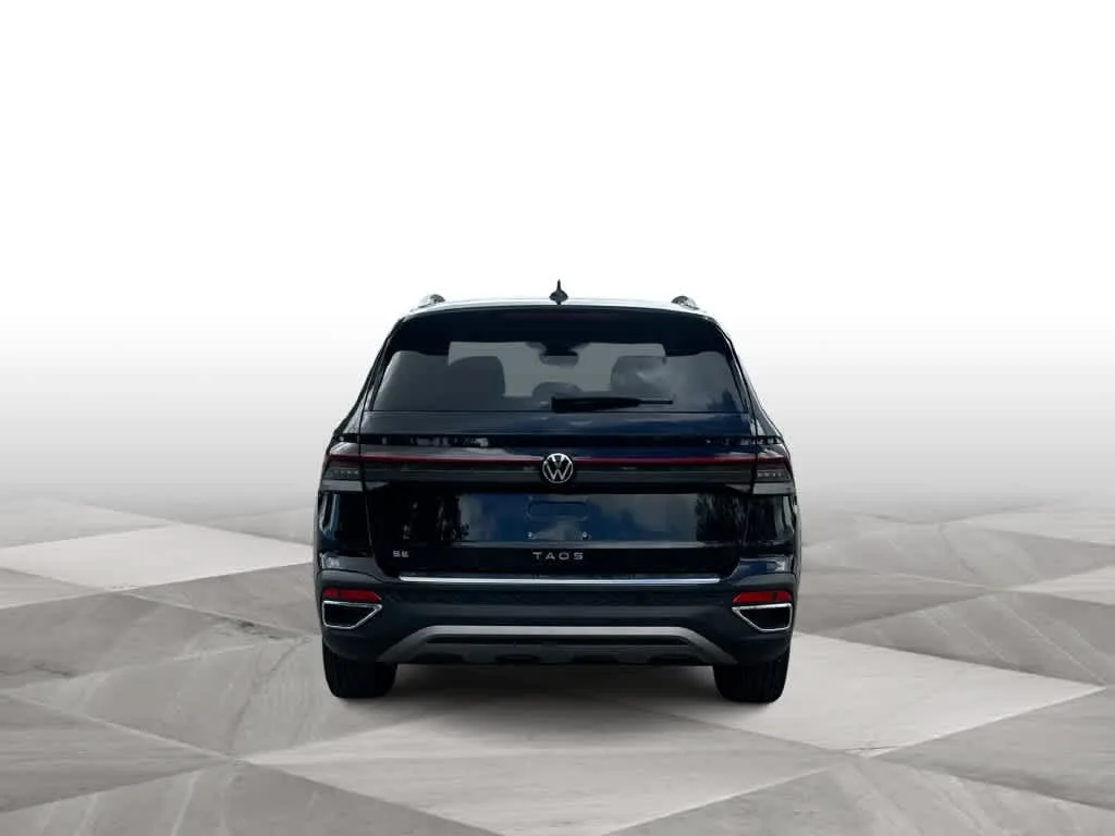 2026 Volkswagen Taos SE photo 7