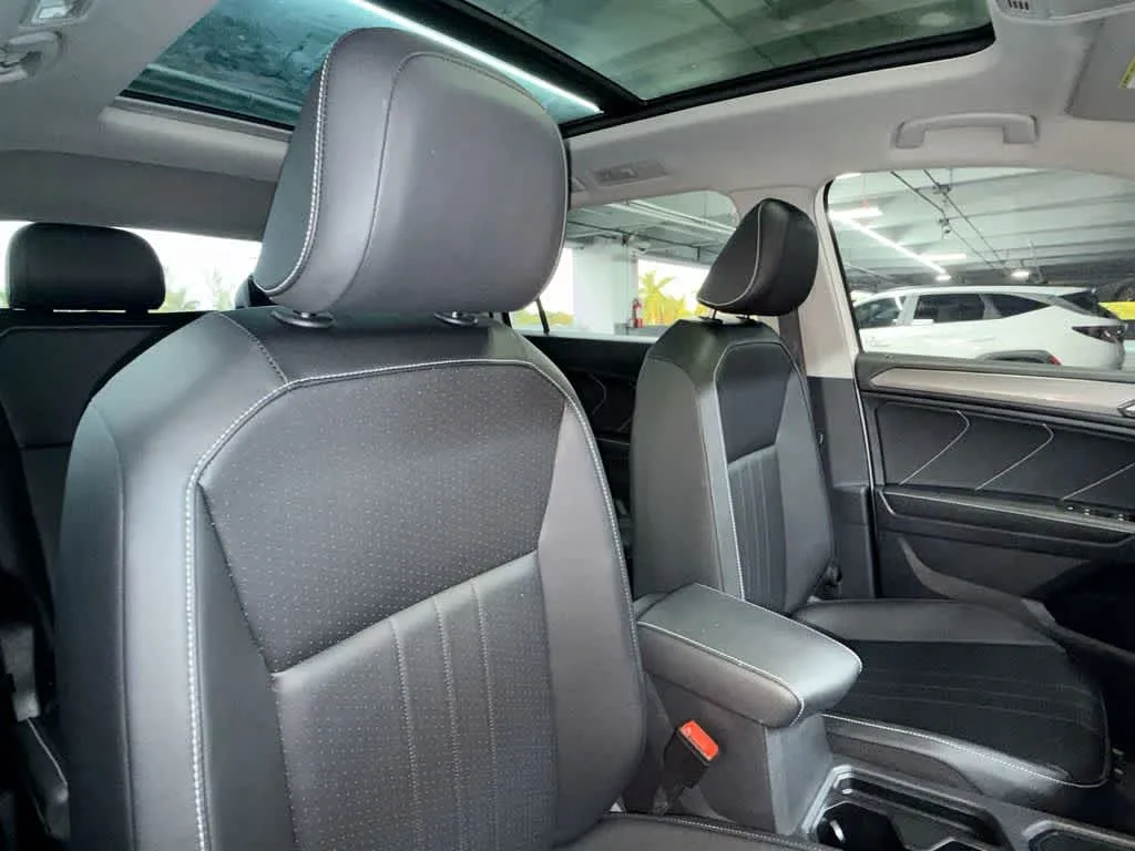 2024 Volkswagen Tiguan SE photo 27