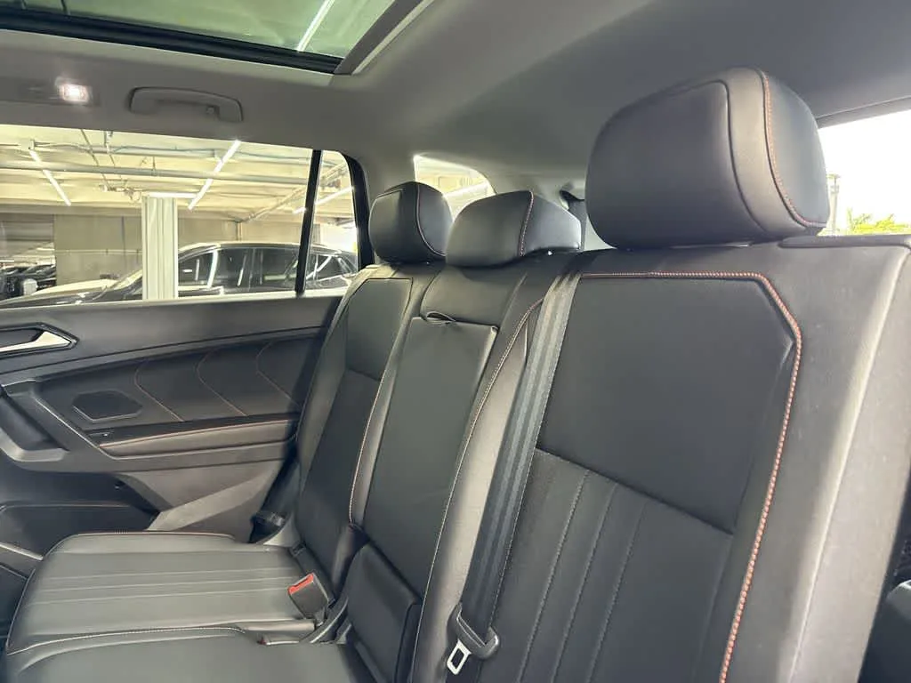 2024 Volkswagen Tiguan Wolfsburg Edition photo 22