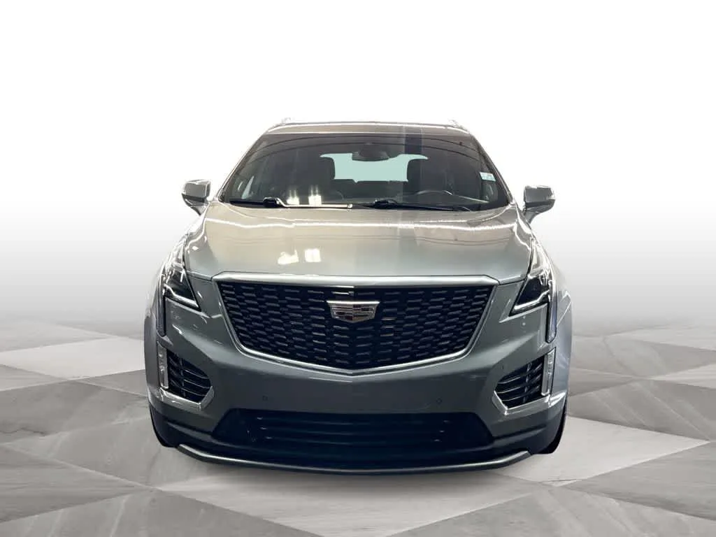 2024 Cadillac XT5 AWD Premium Luxury photo 3