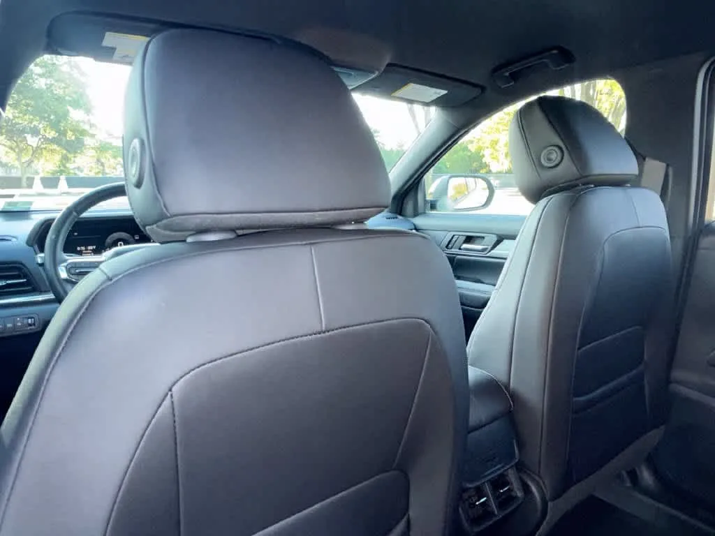 2026 GMC Terrain FWD Elevation photo 23