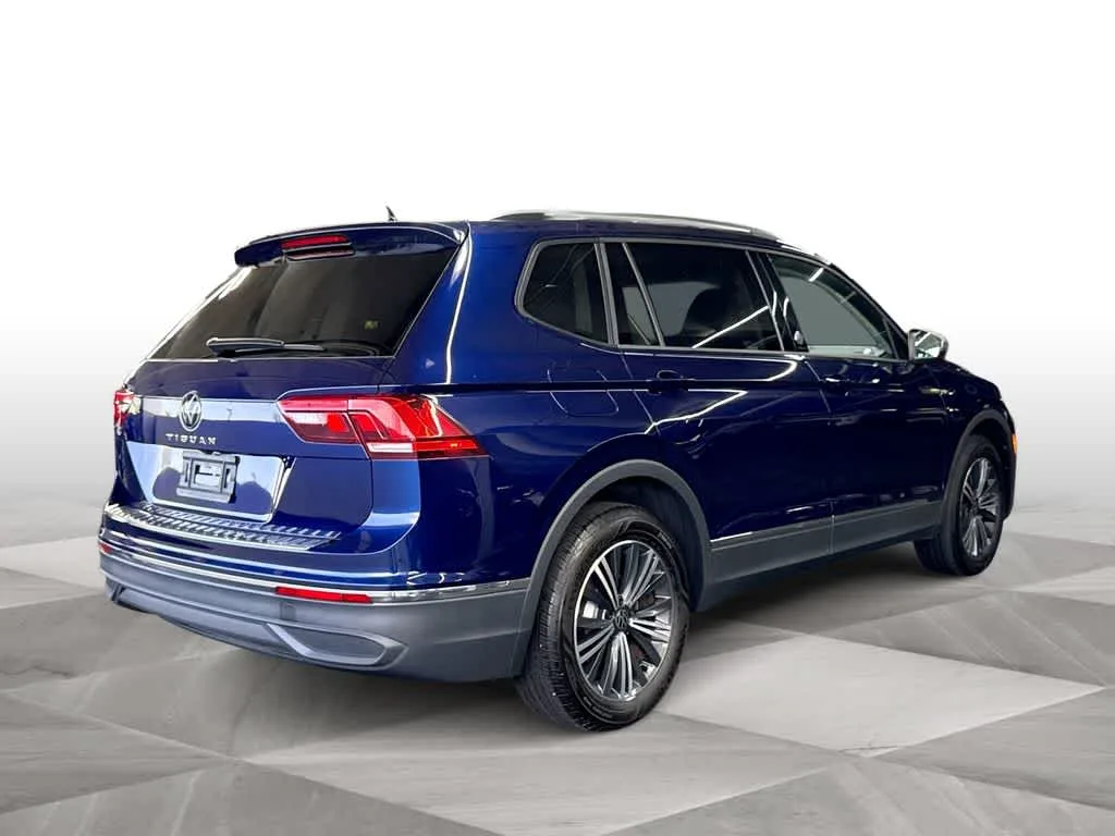 2024 Volkswagen Tiguan Wolfsburg Edition photo 8