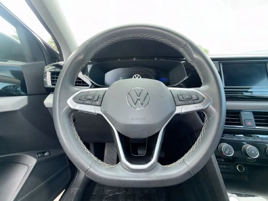 2023 Volkswagen Taos S photo 15
