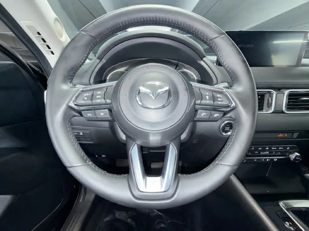 2024 Mazda CX-5 2.5 S Preferred Package photo 15