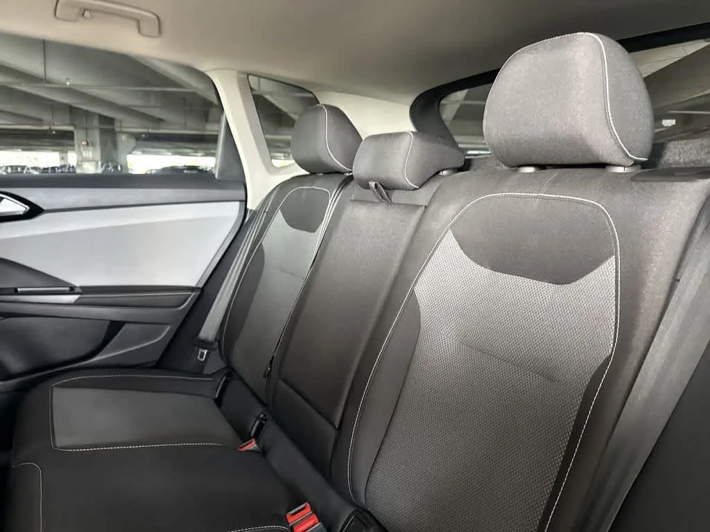 2024 Volkswagen Taos S photo 22