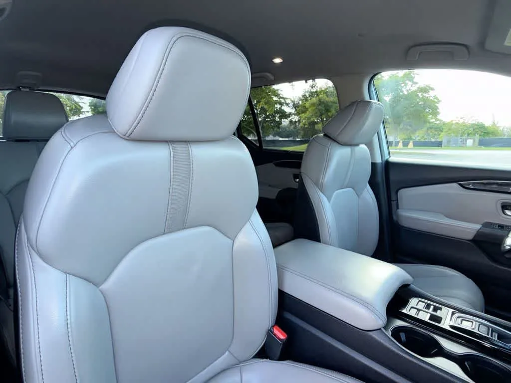 2024 Honda Pilot EX-L 8 Passenger photo 27