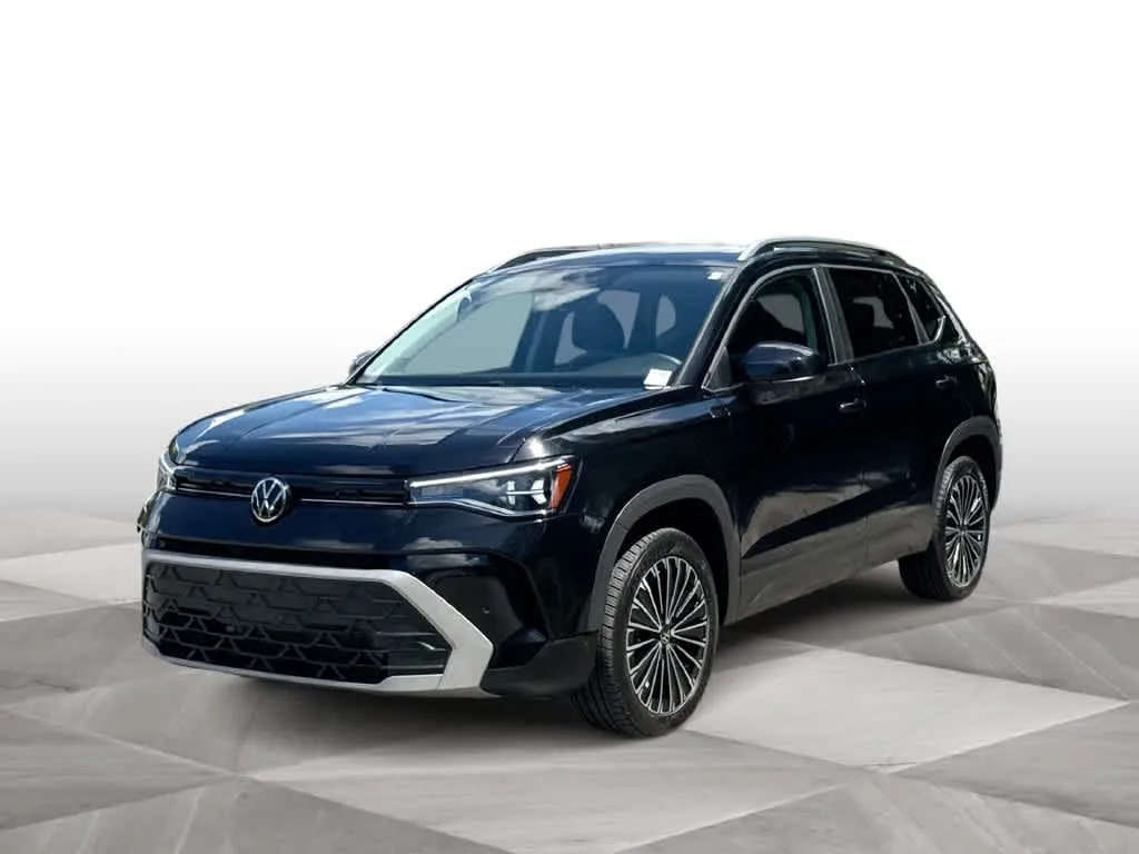 2026 Volkswagen Taos SE photo 4