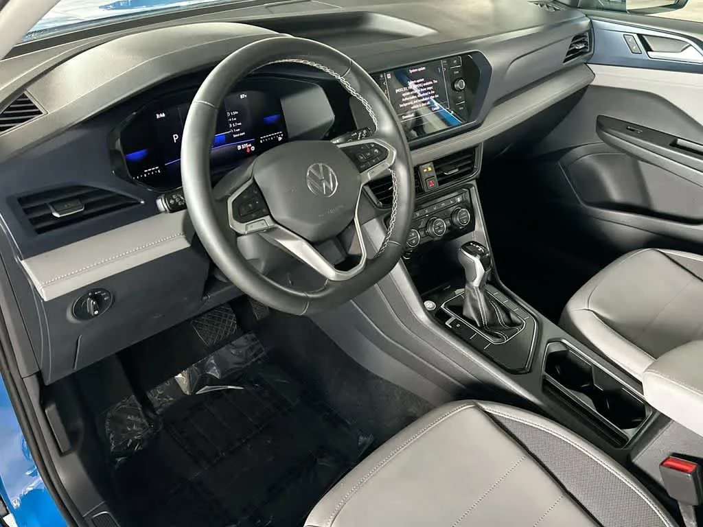 2024 Volkswagen Taos SE photo 13