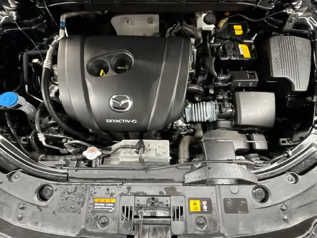 2024 Mazda CX-5 2.5 S Preferred Package photo 12