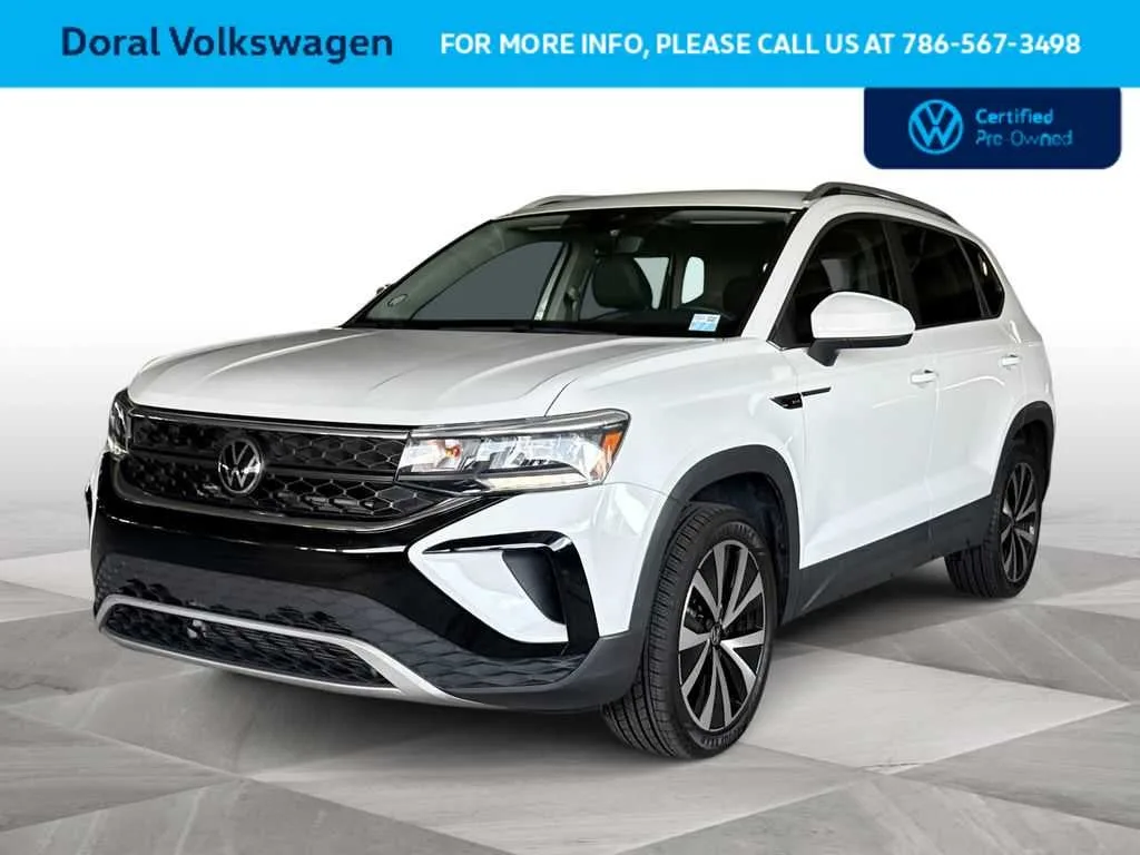 2023 Volkswagen Taos SE photo 4