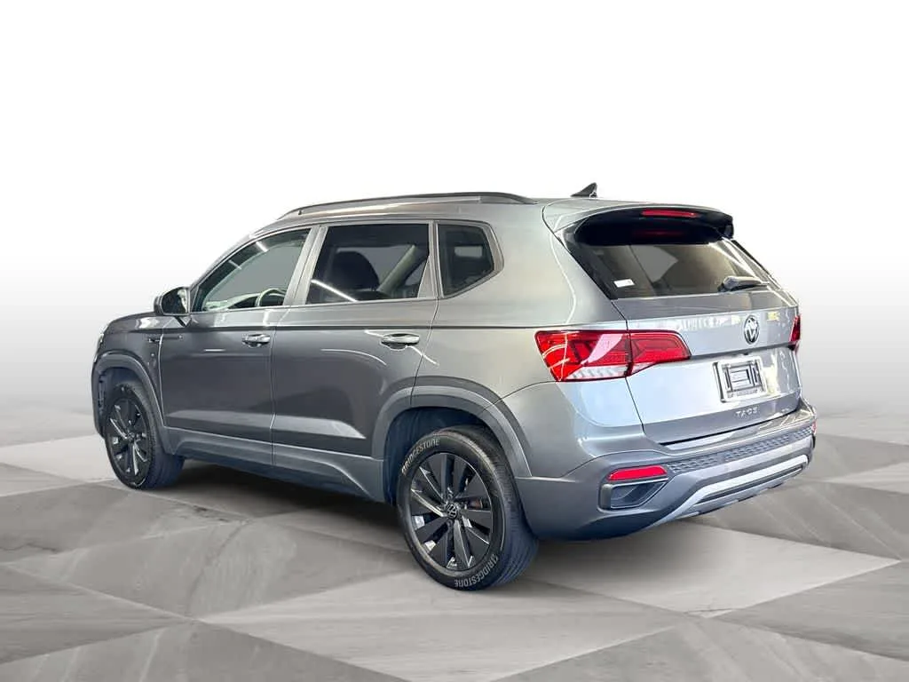 2023 Volkswagen Taos S photo 6