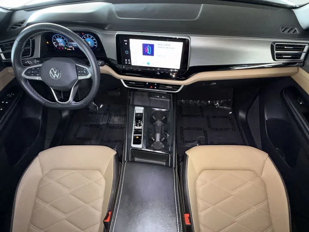 2024 Volkswagen Atlas Cross Sport 2.0T SE photo 24