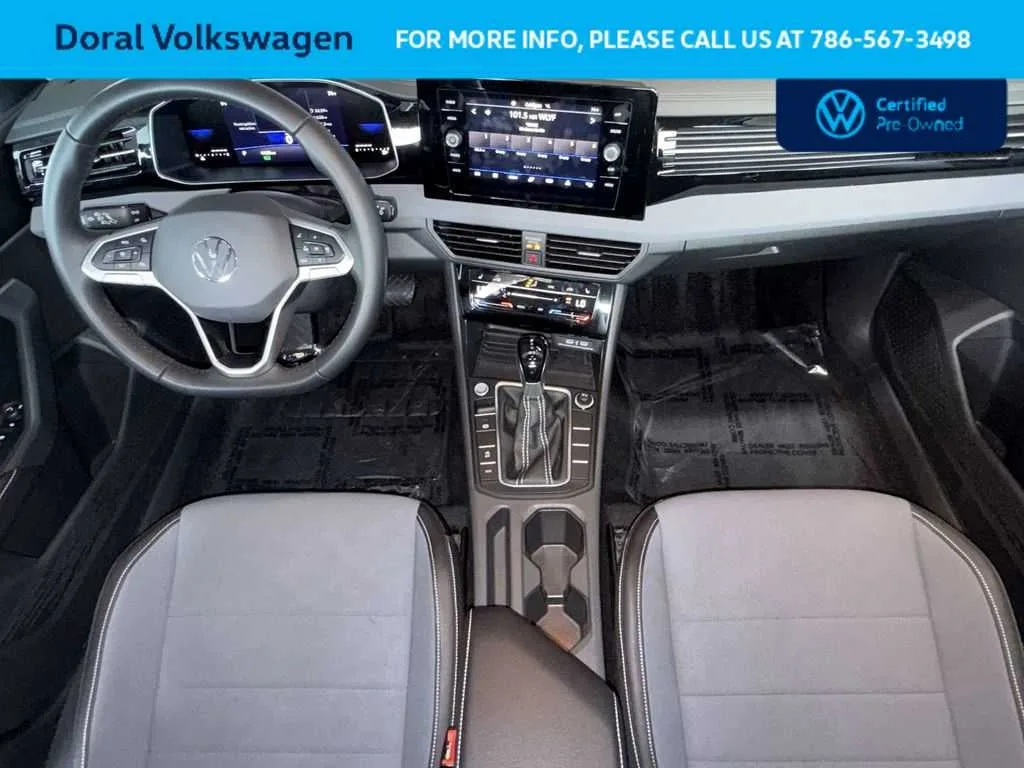 2025 Volkswagen Jetta SE photo 24