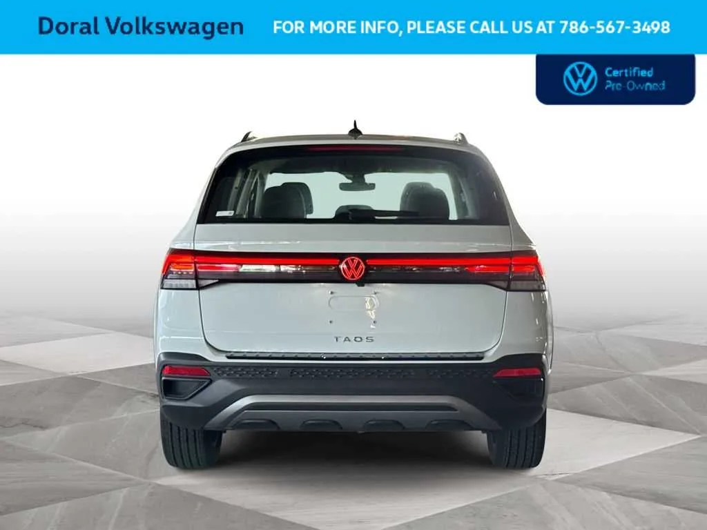 2025 Volkswagen Taos S photo 7