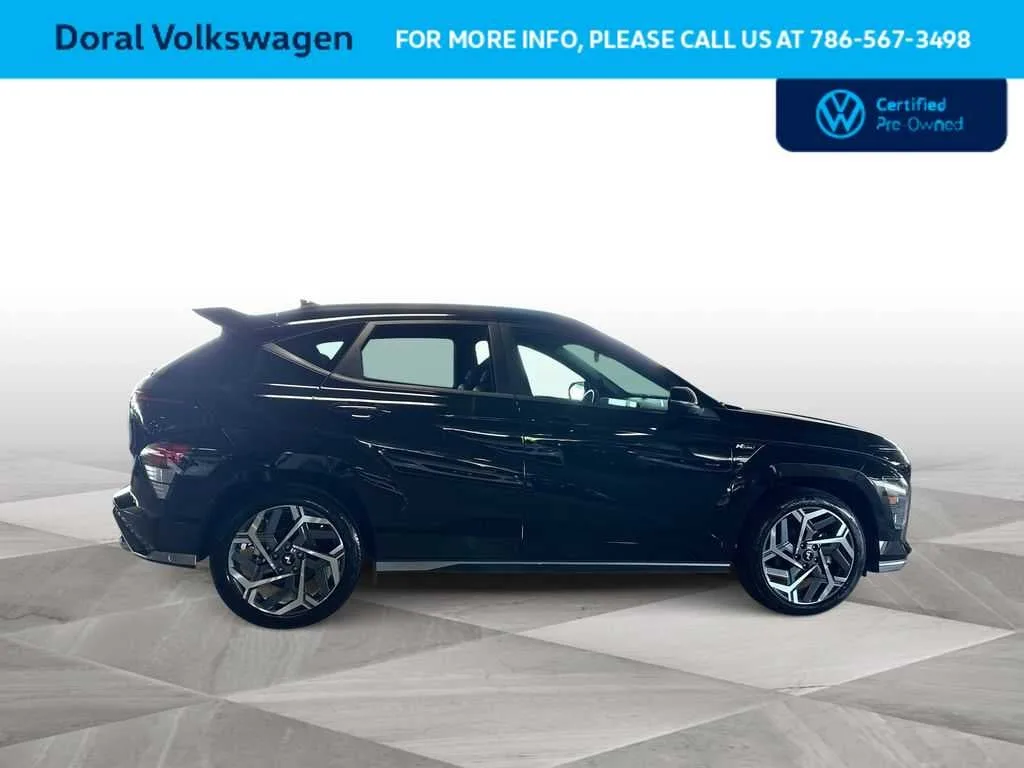 2025 Hyundai Kona N Line S photo 9