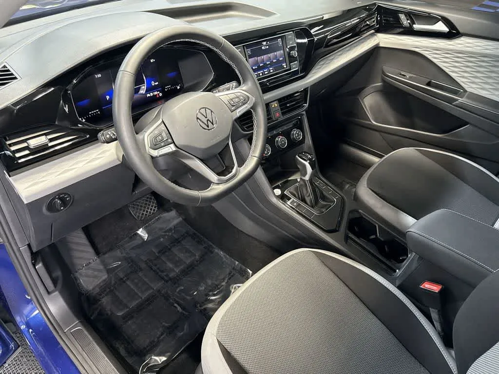 2024 Volkswagen Taos S photo 13