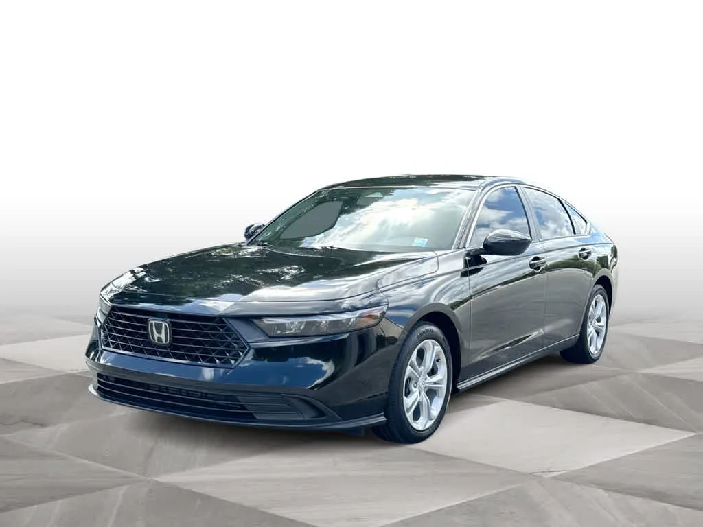 2023 Honda Accord LX photo 4