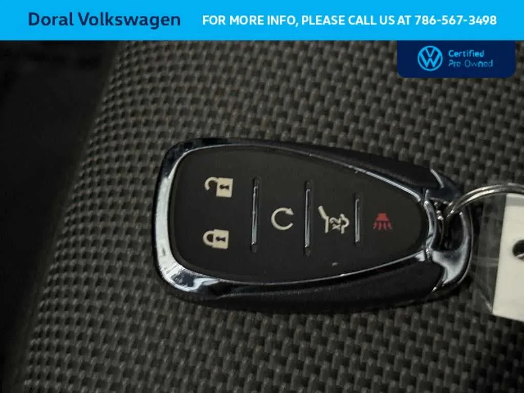 2023 Chevrolet Traverse LT Cloth photo 27