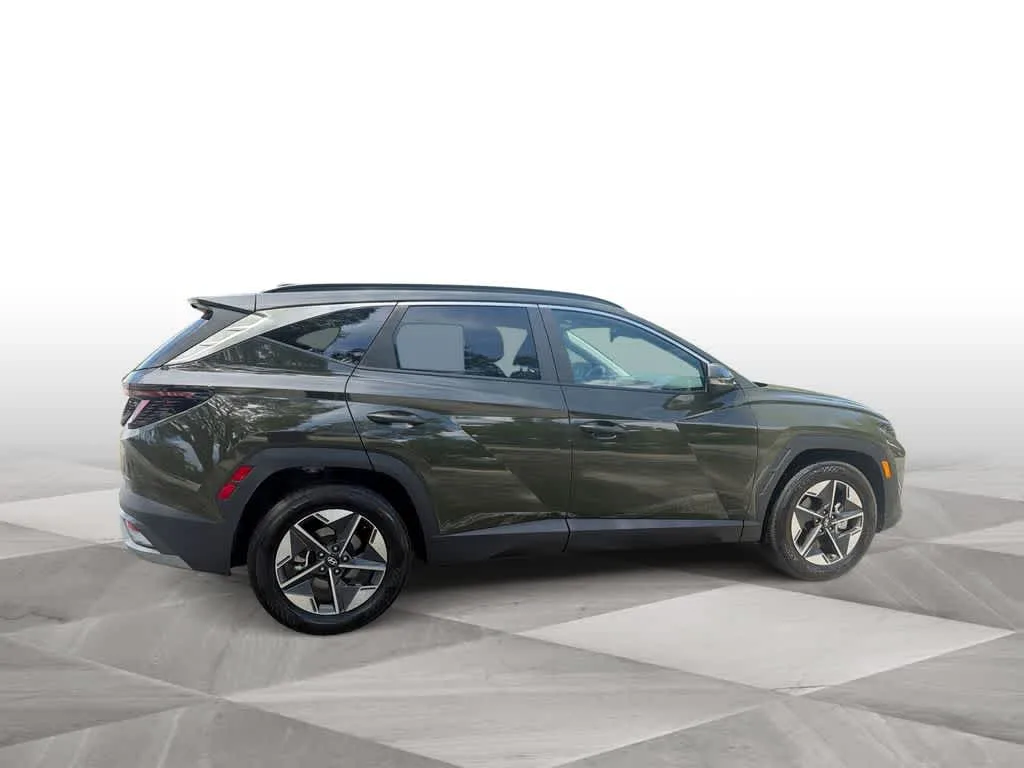 2025 Hyundai Tucson SEL Convenience photo 9