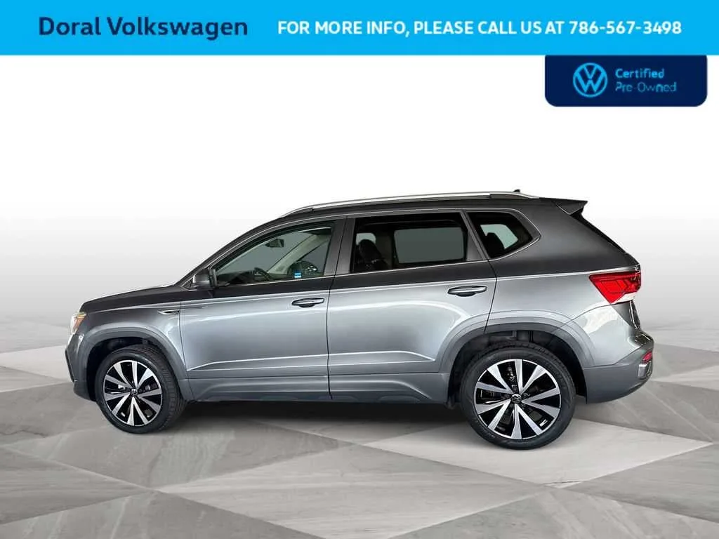 2022 Volkswagen Taos SE photo 5