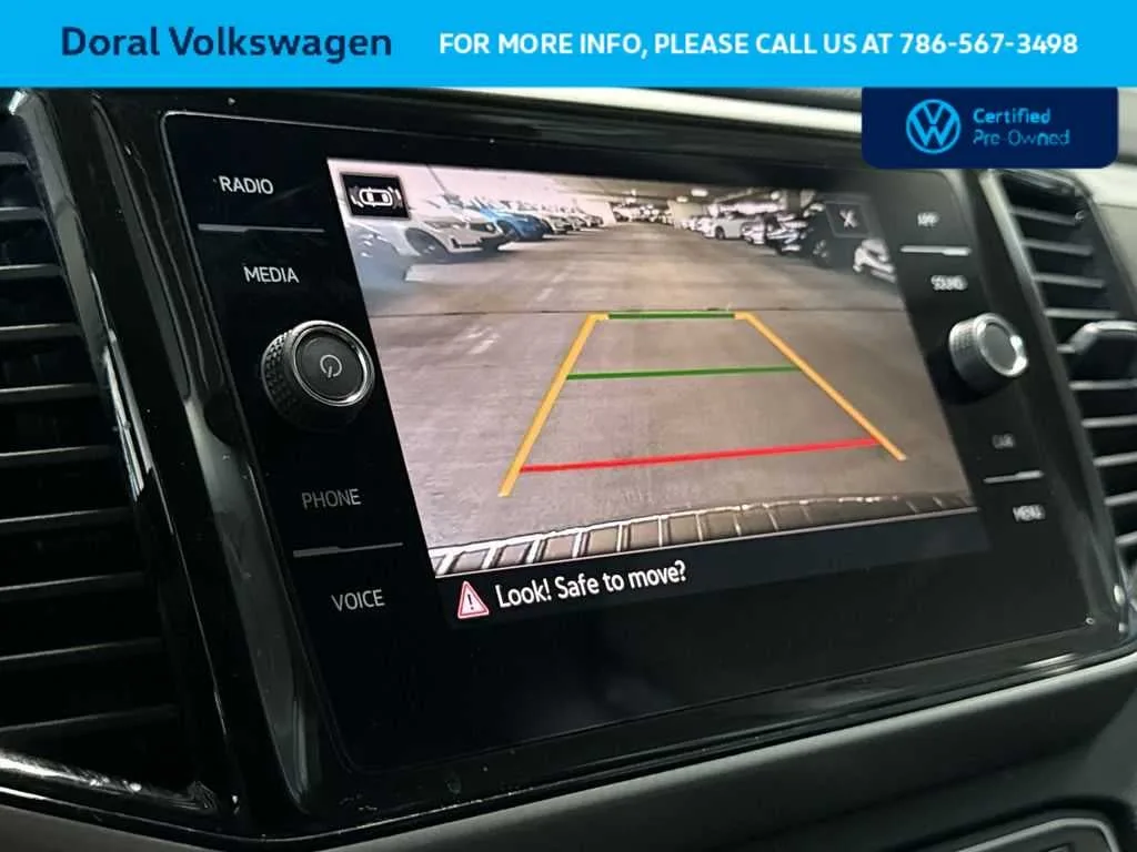 2023 Volkswagen Atlas 3.6L V6 SE w/Technology photo 19