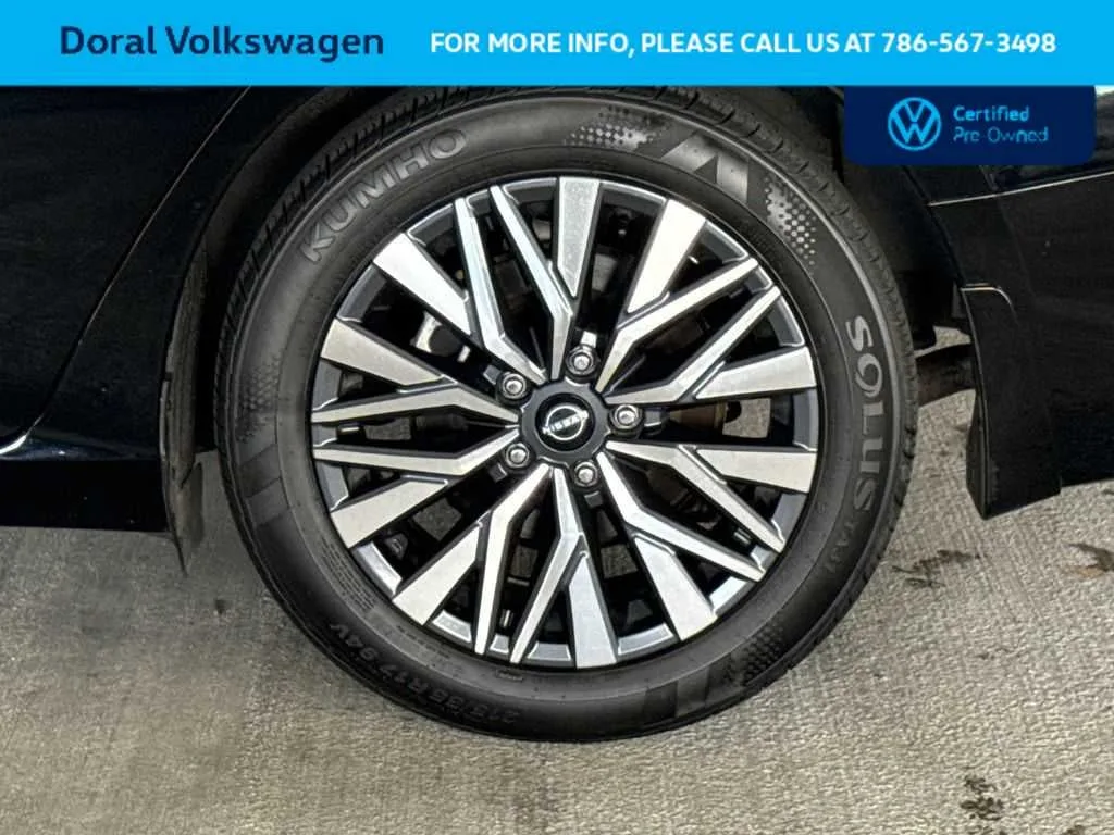 2024 Nissan Altima 2.5 SV photo 11