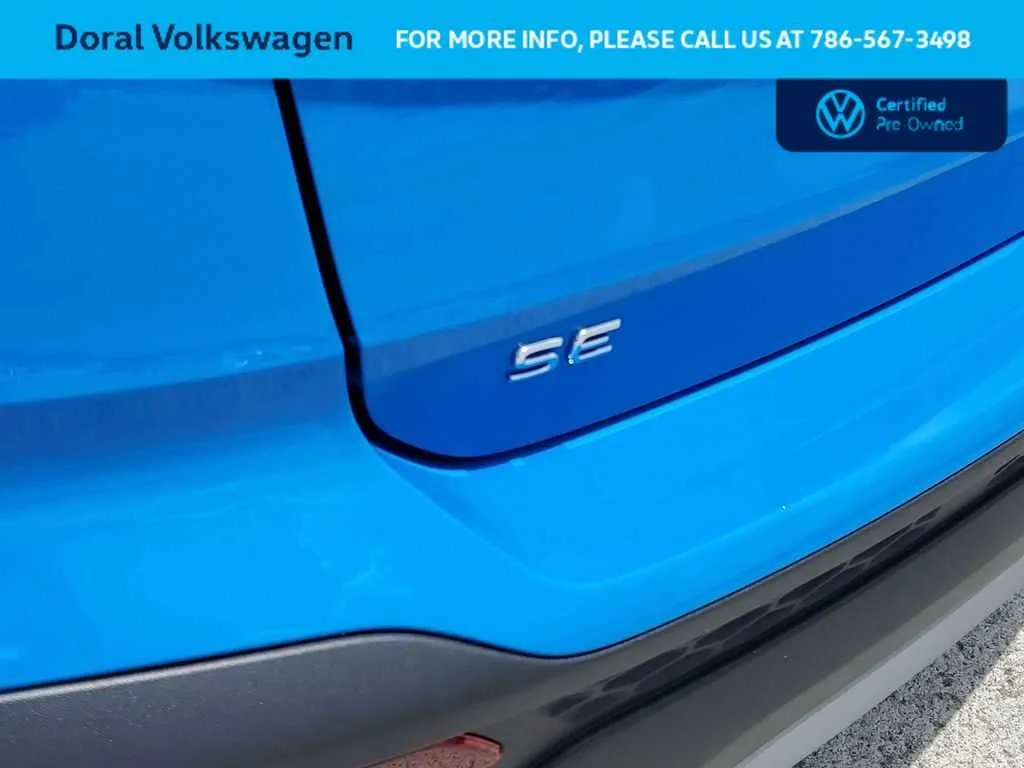 2023 Volkswagen Taos SE photo 14