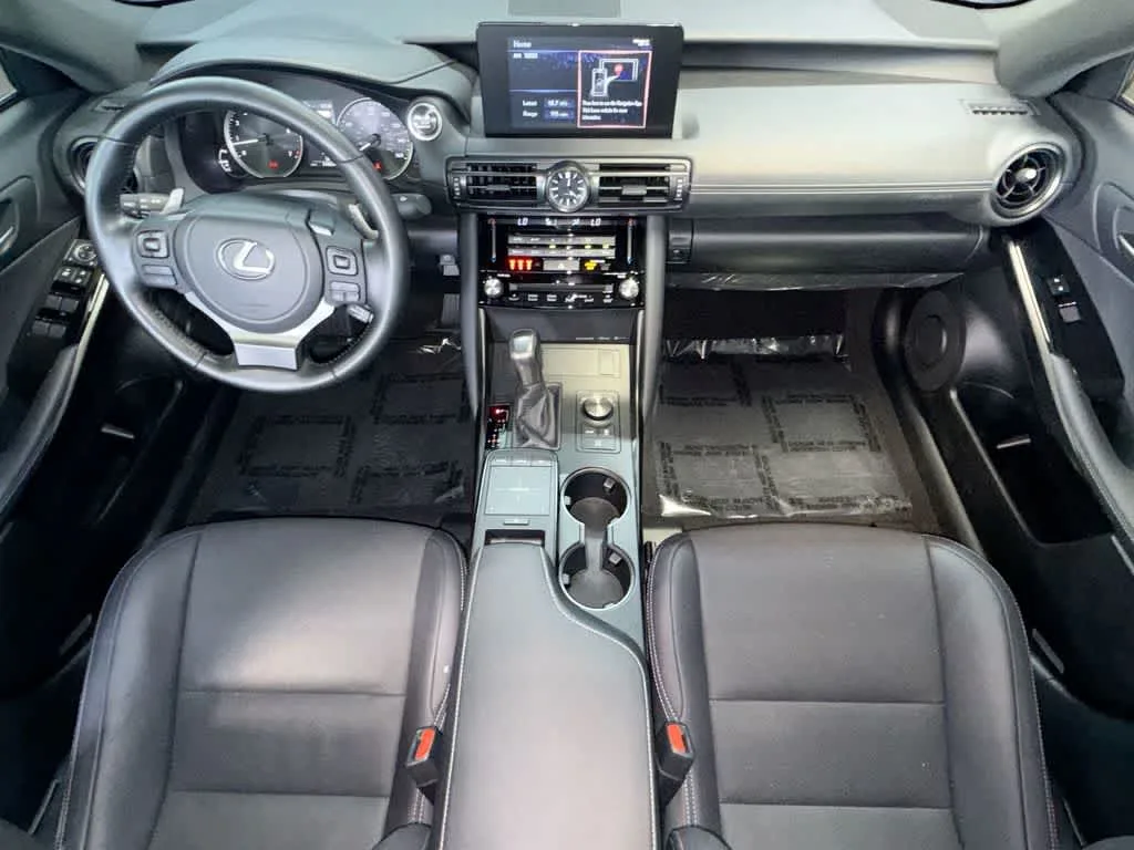 2025 Lexus IS 350 F SPORT Design photo 24