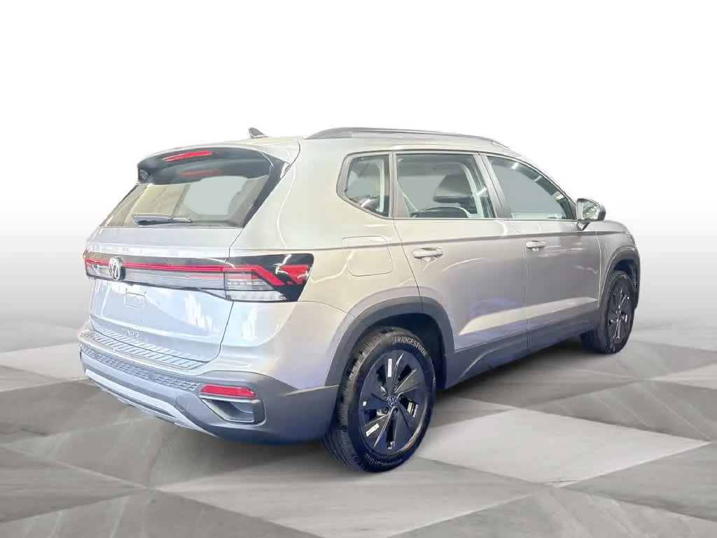 2026 Volkswagen Taos S photo 8