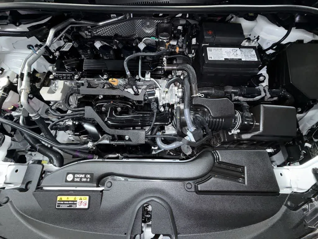 2026 Toyota Corolla LE photo 12