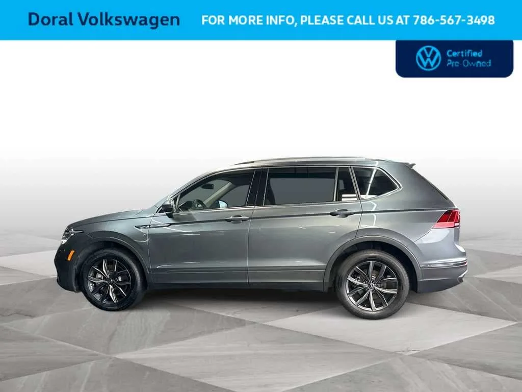 2023 Volkswagen Tiguan SE photo 5