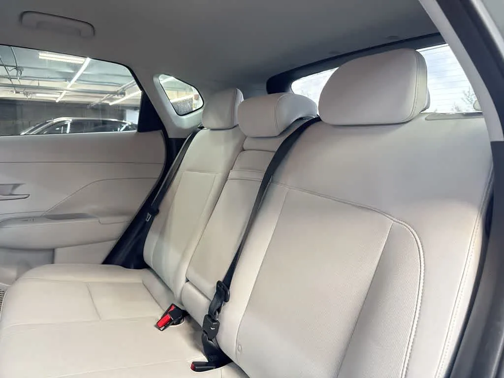 2024 Hyundai Kona SEL photo 22