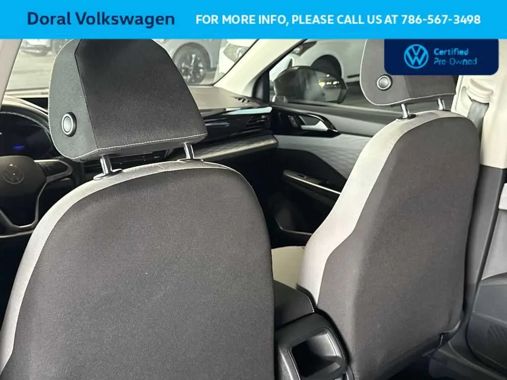 2024 Volkswagen Taos S photo 23