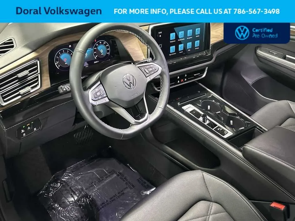 2024 Volkswagen Atlas 2.0T SE w/Technology photo 13