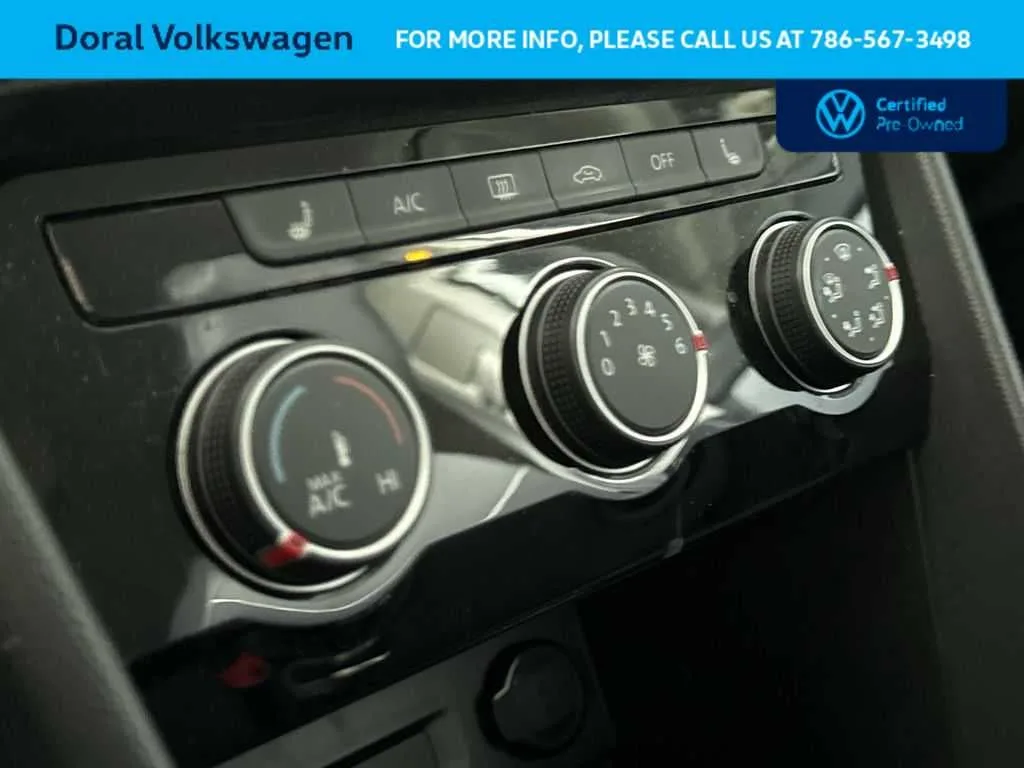 2023 Volkswagen Taos SE photo 20