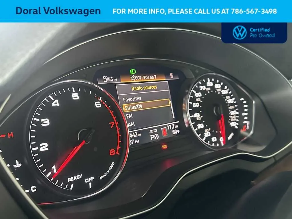 2022 Audi Q5 S line Premium photo 16