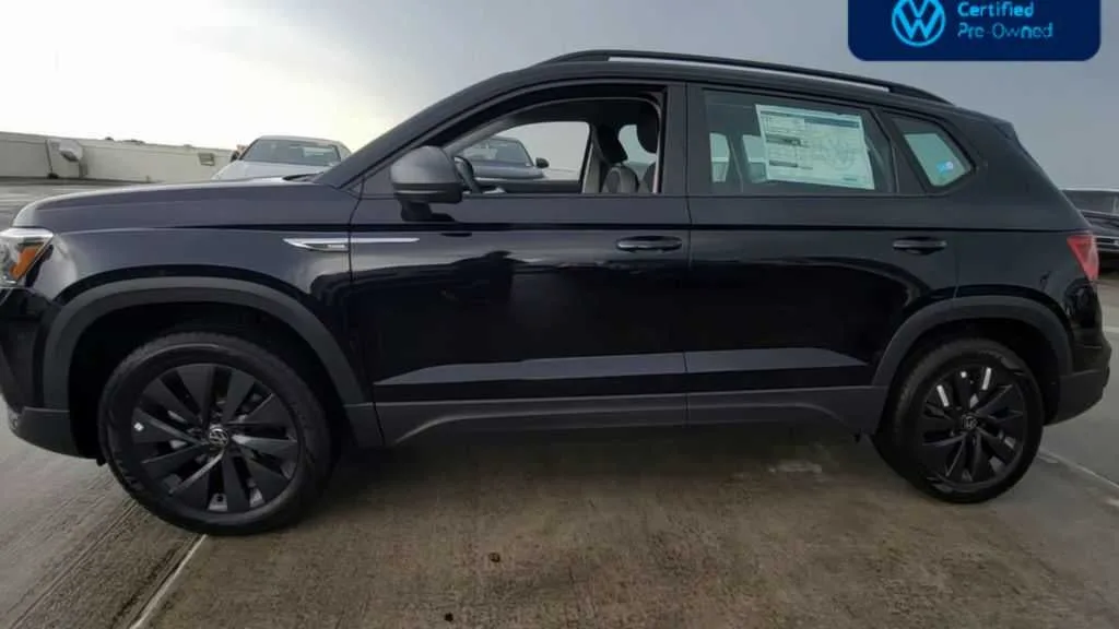 2023 Volkswagen Taos S photo 6