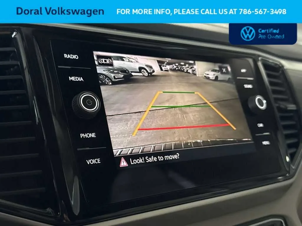 2023 Volkswagen Atlas 3.6L V6 SE w/Technology photo 19