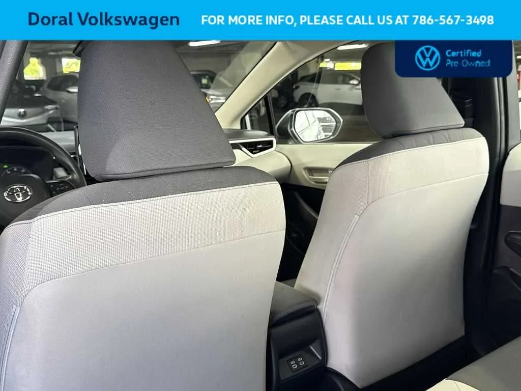 2025 Toyota Corolla Hybrid LE photo 23