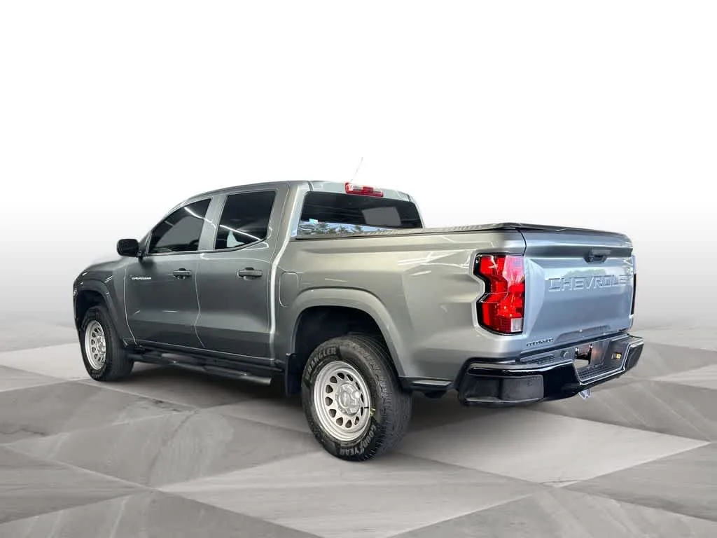 2023 Chevrolet Colorado 2WD Work Truck photo 6