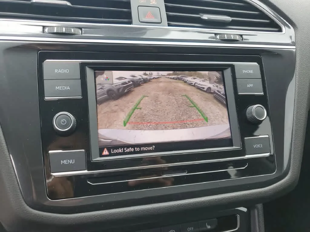 2024 Volkswagen Tiguan S photo 22